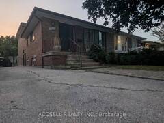1055 CLAREDALE ROAD Mississauga Ontario, L5G 1T5