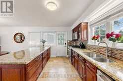 77 LETCHWORTH CRESCENT | Toronto Ontario | Slide Image Nine