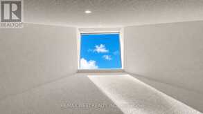 71 GIDLEIGH PARK CRESCENT | Vaughan Ontario | Slide Image Fifteen