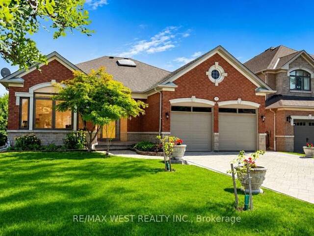 71 GIDLEIGH PARK CRESCENT Vaughan Ontario, L4H 1J3 - 4 Bedrooms Home For Sale