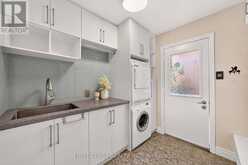 19 TOMLINSON CIRCLE | Markham Ontario | Slide Image Seventeen