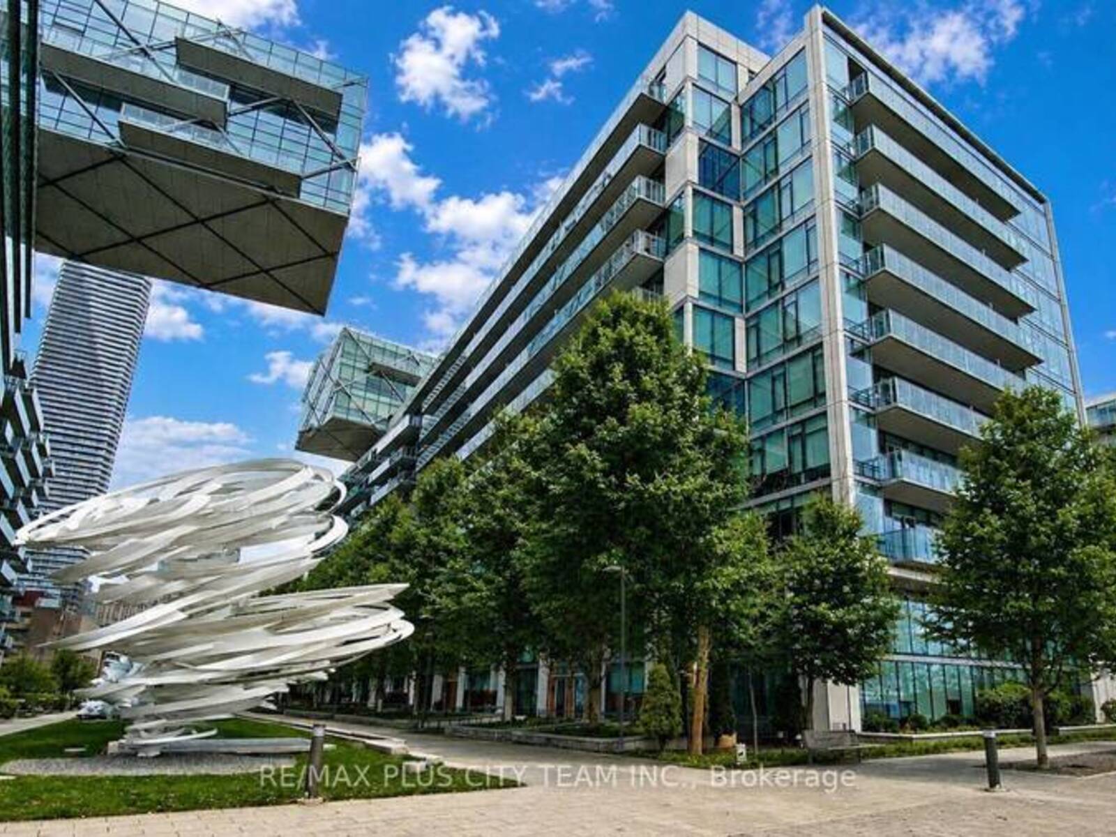 1305 - 39 QUEENS QUAY E, Toronto, Ontario M5E 0A5
