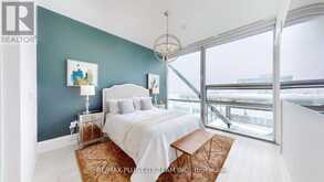 1305 - 39 QUEENS QUAY E | Toronto Ontario | Slide Image Thirteen