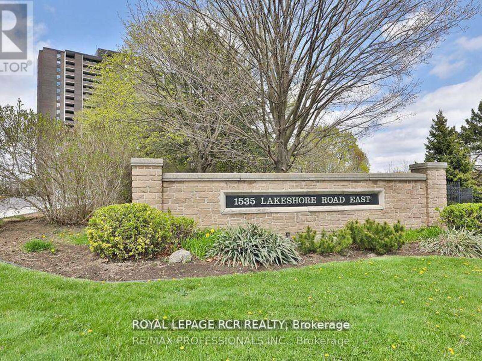 205 - 1535 LAKESHORE ROAD E, Mississauga, Ontario L5E 3E2