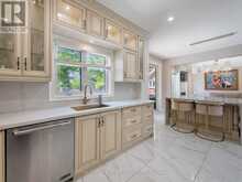 18 THATCHER AVENUE | Toronto Ontario | Slide Image Fifteen