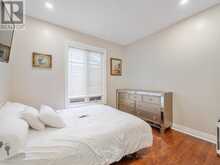 18 THATCHER AVENUE | Toronto Ontario | Slide Image Nineteen