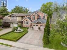 18 THATCHER AVENUE | Toronto Ontario | Slide Image Forty