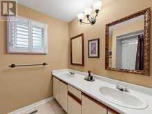 17 BLACK CHERRY DRIVE | Markham Ontario | Slide Image Twenty-four