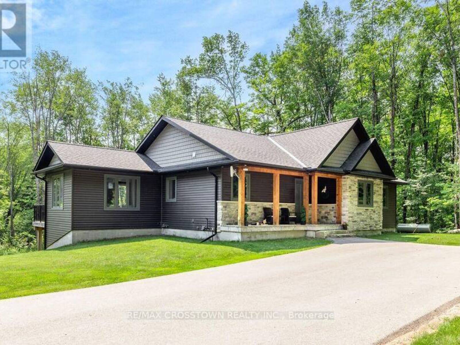 1445 BEIERS ROAD, Gravenhurst, Ontario P0E 1G0