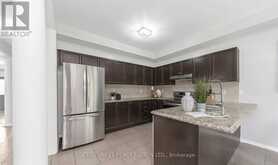 91 LAPRADE SQUARE | Clarington Ontario | Slide Image Nineteen
