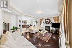 108 HEADWATER CRESCENT | Richmond Hill Ontario | Slide Image Thirteen