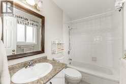 35 GIBBON DRIVE | Barrie Ontario | Slide Image Sixteen