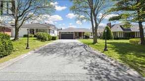 55 SUNVALE DRIVE | Toronto Ontario | Slide Image Five
