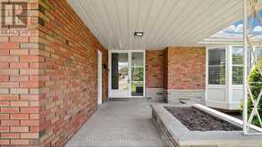 55 SUNVALE DRIVE | Toronto Ontario | Slide Image Seven