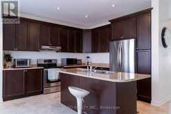 6284 ST. MICHAEL AVENUE | Niagara Falls Ontario | Slide Image Eleven