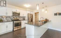 199 SUMMIT RIDGE DRIVE | Guelph Ontario | Slide Image Four