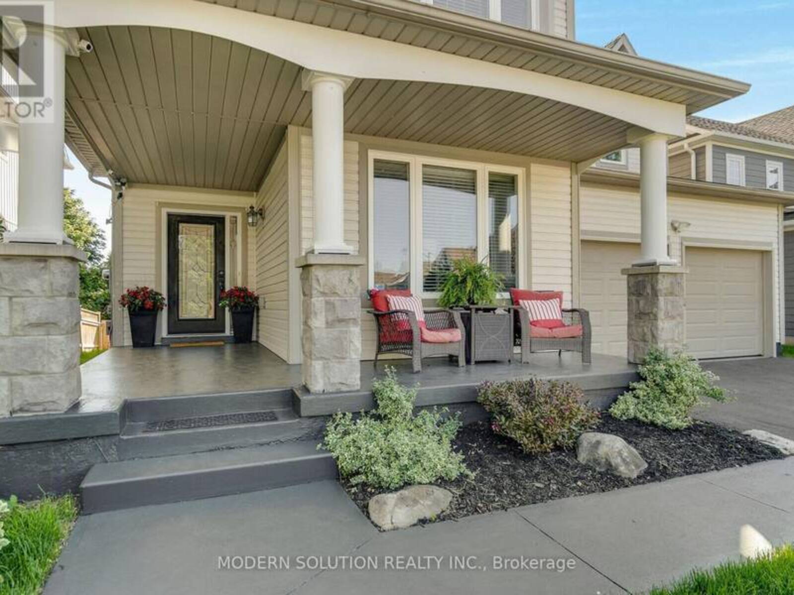 54 SOMERVILLE ROAD, Halton Hills, Ontario L7J 2Z9