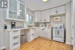 11 SWISS CRESCENT | Bobcaygeon Ontario | Slide Image Twelve