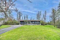 11 SWISS CRESCENT | Bobcaygeon Ontario | Slide Image Two