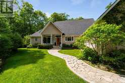 22 O'DONNELL COURT | Penetanguishene Ontario | Slide Image Two
