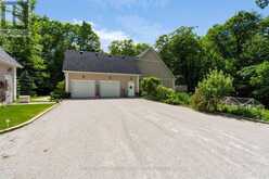22 O'DONNELL COURT | Penetanguishene Ontario | Slide Image Three