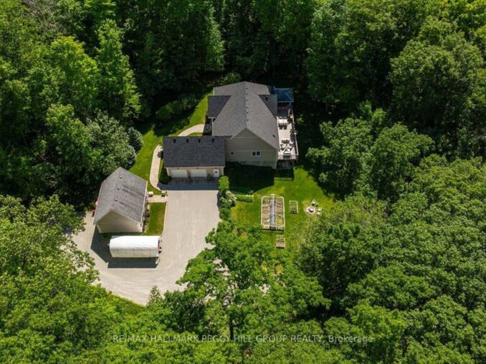 22 O'DONNELL COURT, Penetanguishene, Ontario L9M 2A6