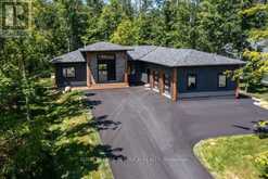 57 ALPINE DRIVE | Oro-Medonte Ontario | Slide Image Eight