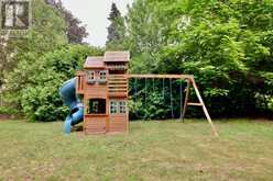 406 CHRISTINA DRIVE | Oakville Ontario | Slide Image Forty