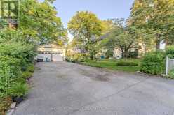 5214 THIRD AVENUE | Niagara Falls Ontario | Slide Image Five