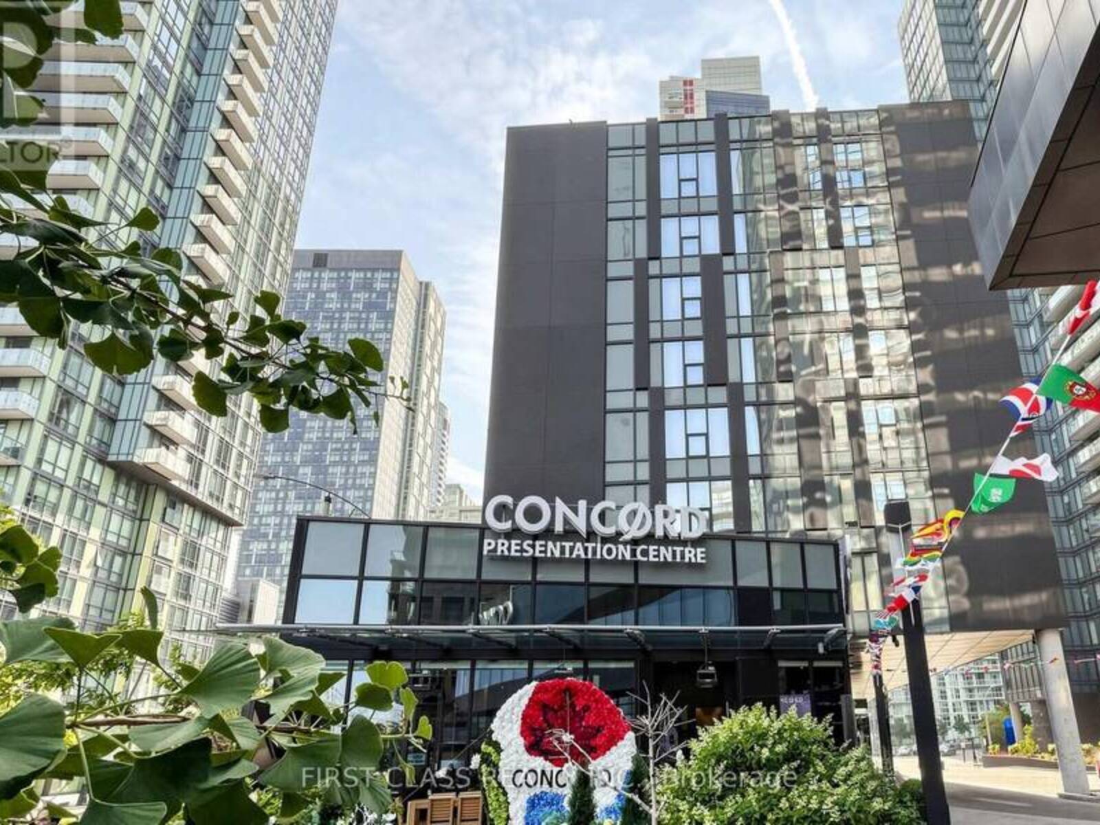 503 - 90 QUEENS WHARF ROAD, Toronto, Ontario M5V 0J4