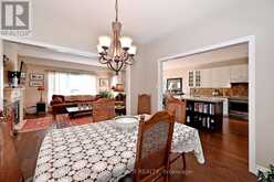 81 WOODBURY CRESCENT | Newmarket Ontario | Slide Image Thirteen