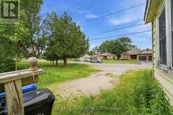 117 FOX STREET | Penetanguishene Ontario | Slide Image Thirty-nine