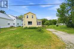 117 FOX STREET | Penetanguishene Ontario | Slide Image Three