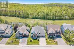 16 LANDSCAPE DRIVE | Oro-Medonte Ontario | Slide Image Two