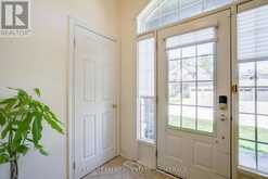 16 LANDSCAPE DRIVE | Oro-Medonte Ontario | Slide Image Five