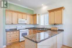 16 LANDSCAPE DRIVE | Oro-Medonte Ontario | Slide Image Six