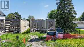 21 LONG HILL DRIVE | Richmond Hill Ontario | Slide Image Two