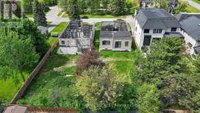21 LONG HILL DRIVE | Richmond Hill Ontario | Slide Image Nine