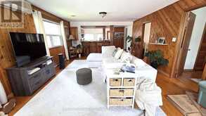 1099 POPLAR DRIVE | Innisfil Ontario | Slide Image Two