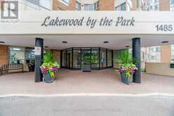 411 - 1485 LAKESHORE ROAD E | Mississauga Ontario | Slide Image Four