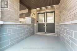 29 ARROWVIEW DRIVE | Brampton Ontario | Slide Image Six