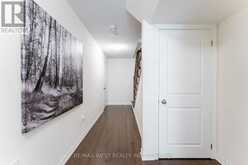 29 ARROWVIEW DRIVE | Brampton Ontario | Slide Image Nine