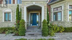 29 CHIMING ROAD | Brampton Ontario | Slide Image Four