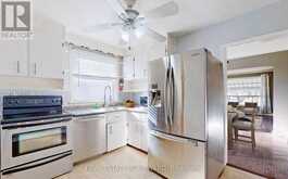 1063 WARDEN AVENUE | Toronto Ontario | Slide Image Three