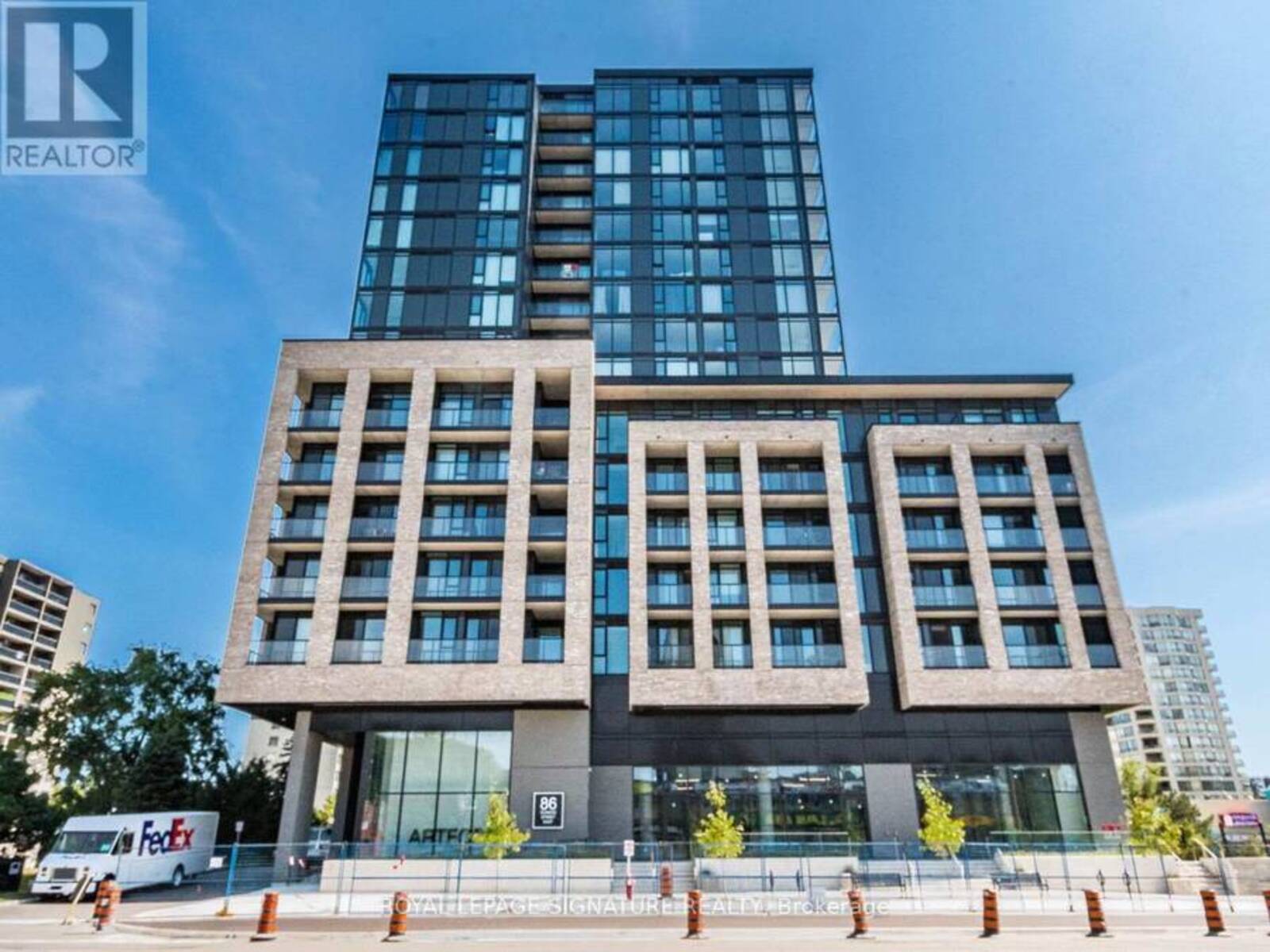 622 - 86 DUNDAS STREET E, Mississauga, Ontario L5A 0B1