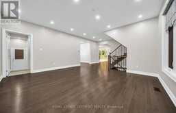 18 VINEYARD DRIVE | Brampton Ontario | Slide Image Nine