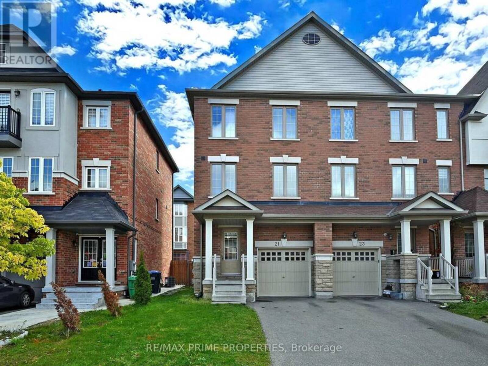 21 SPRUCEWOOD ROAD, Brampton, Ontario L6Z 0J0
