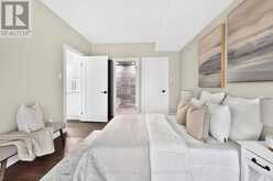 407 - 2511 LAKESHORE ROAD W | Oakville Ontario | Slide Image Seventeen