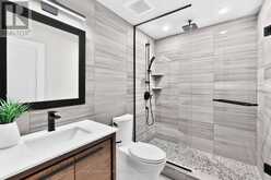 407 - 2511 LAKESHORE ROAD W | Oakville Ontario | Slide Image Eighteen