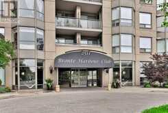 407 - 2511 LAKESHORE ROAD W | Oakville Ontario | Slide Image Three